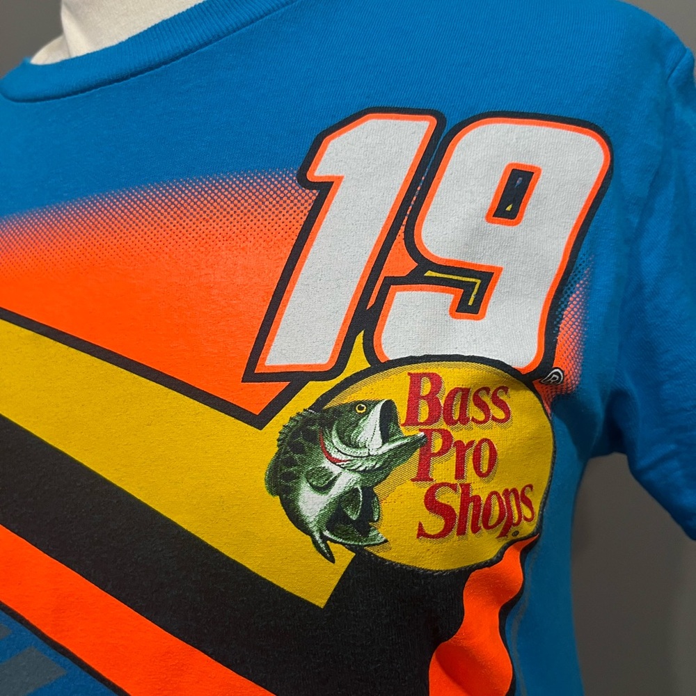 Martin Truex Jr Bass Pro Shop Racing Tshirt‎ - Picture 2 of 9